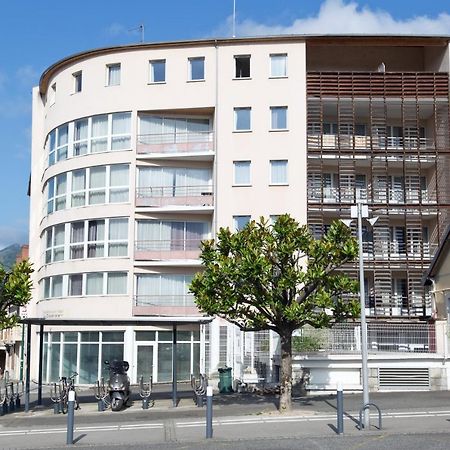 Joli Studio, Clim Proche Gare Et Centre Ville Lourdes Buitenkant foto